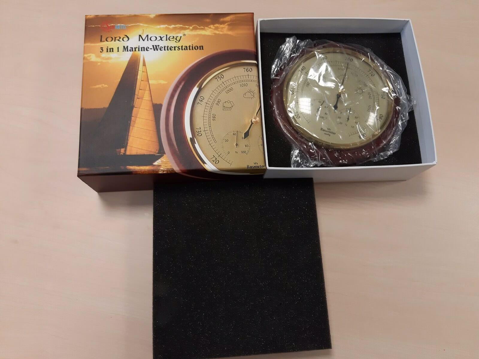 Marine Weather Station Barometer Thermometer Hygrometer - Image 2